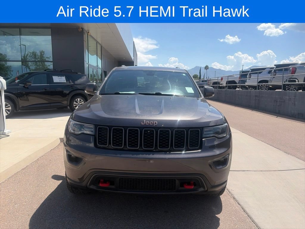 Used 2021 Jeep Grand Cherokee Trailhawk w/ Premium Lighting Group AWD/4WD image 2