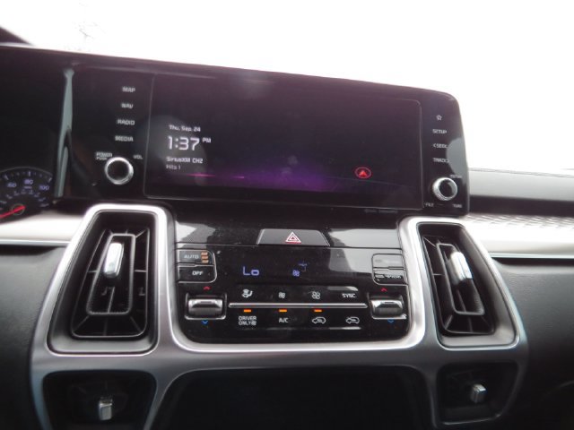 Used 2022 Kia Sorento EX FWD image 25
