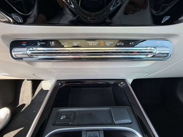 Used 2022 Mercedes-Benz GLA 250 4MATIC image 24
