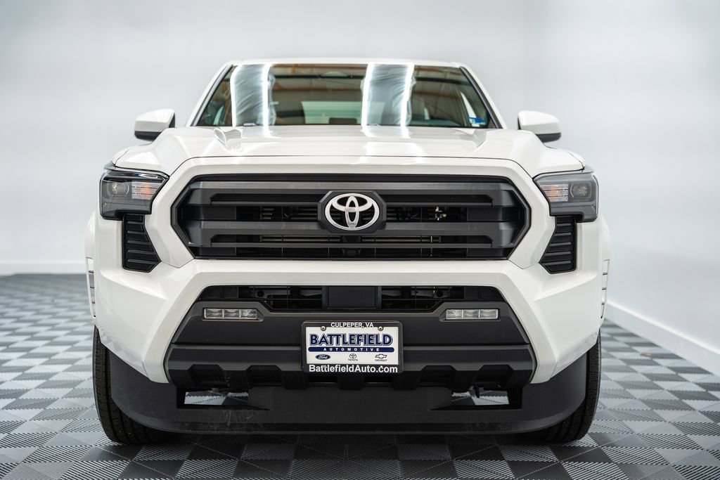 Certified 2025 Toyota Tacoma SR5 image 2