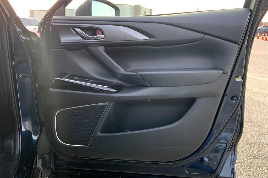 Used 2021 MAZDA CX-9 Touring w/ Touring Premium Package image 24