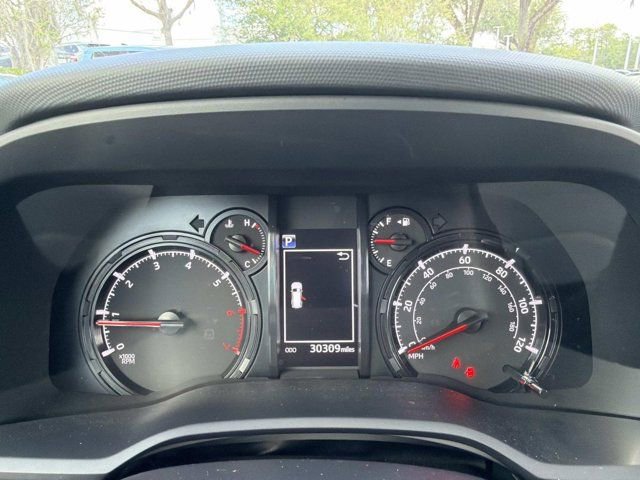 Certified 2024 Toyota 4Runner SR5 Premium w/ Moonroof Package AWD/4WD image 27