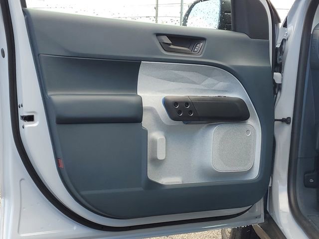 New 2025 Ford Maverick XLT w/ Equipment Group 301A image 15