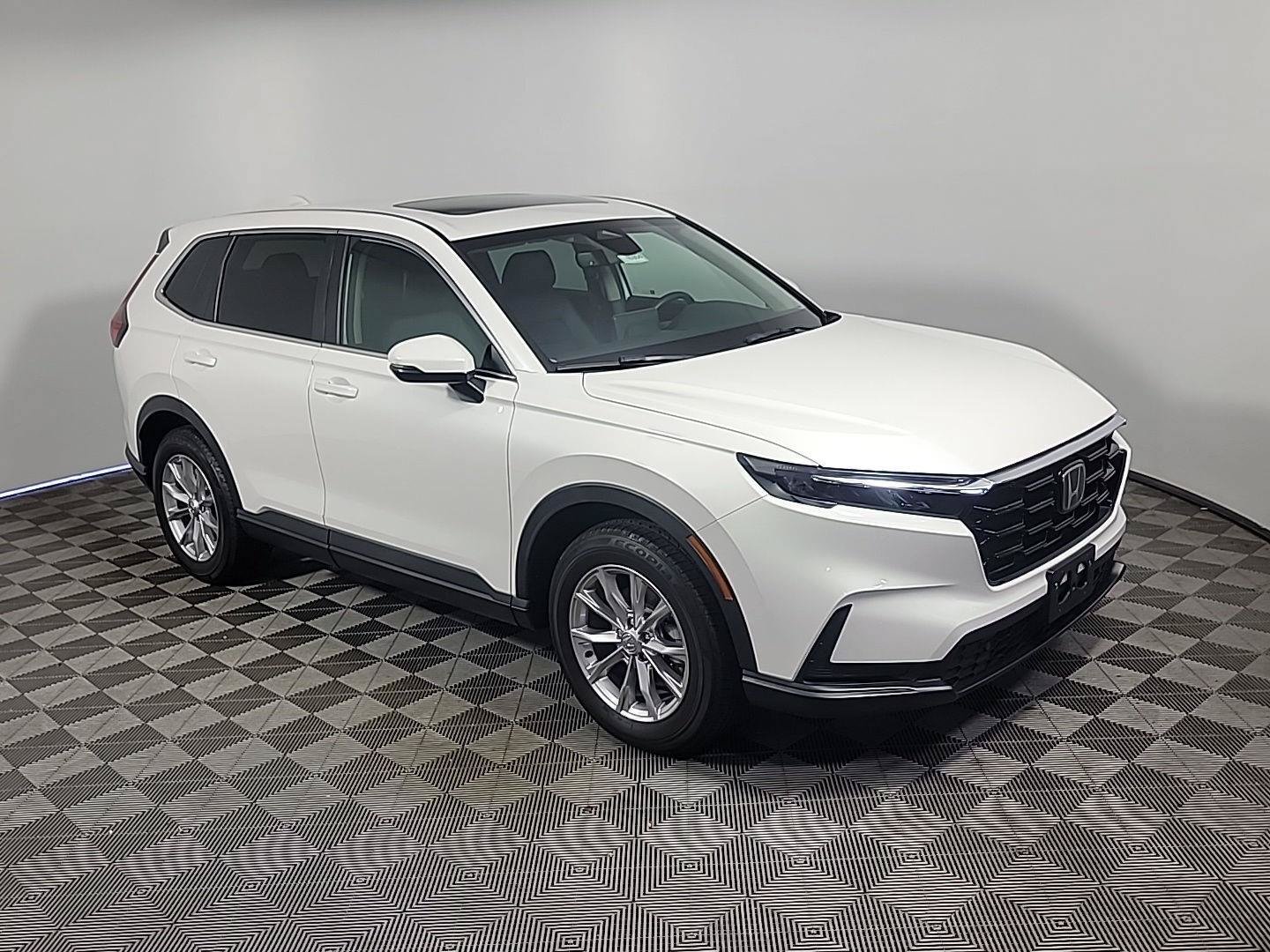 Certified 2025 Honda CR-V EX-L image 2