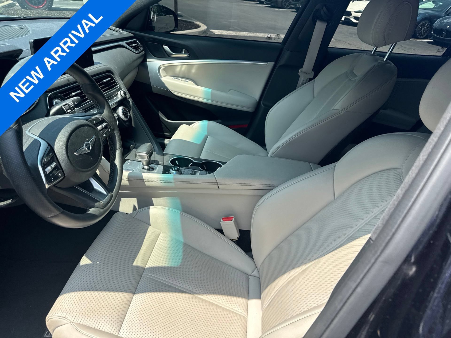 Used 2023 Genesis G70 2.0T AWD/4WD image 6