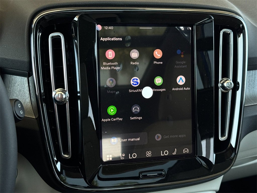 New 2026 Volvo XC40 B5 Ultra w/ Climate Package image 17