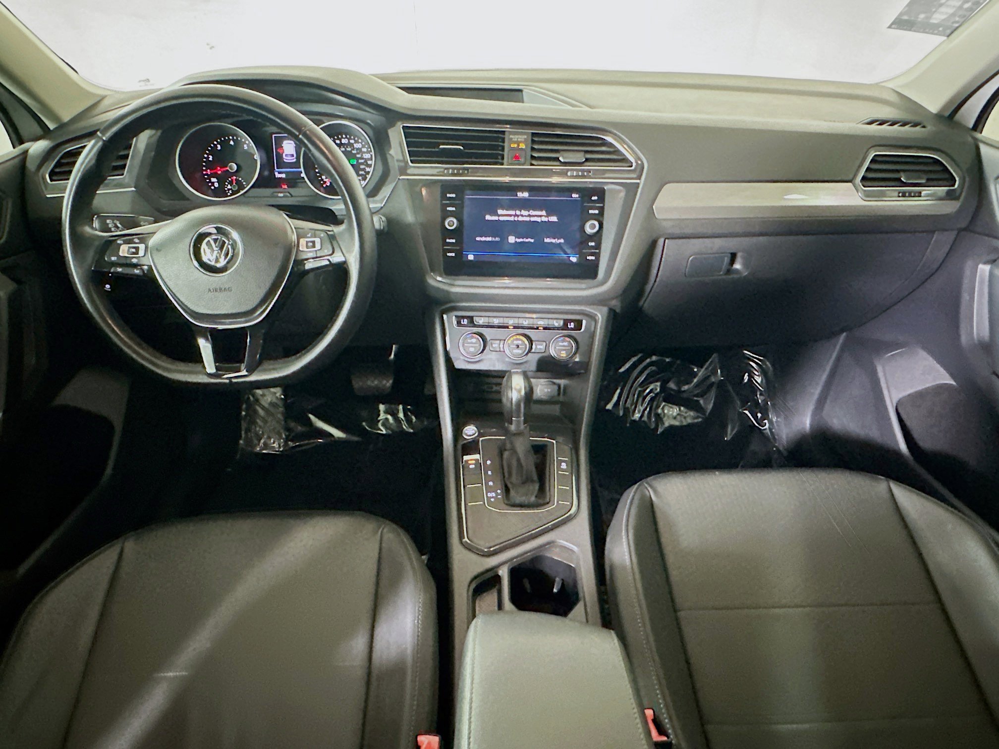Used 2019 Volkswagen Tiguan SE FWD image 27