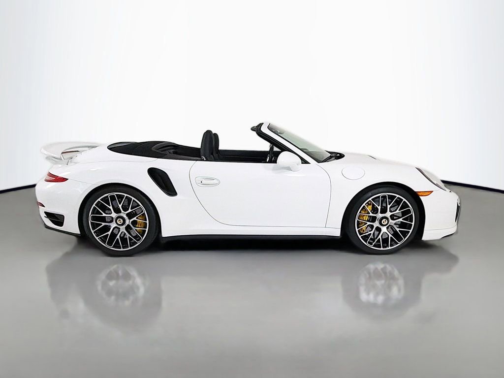 Certified 2014 Porsche 911 4 Cabriolet AWD/4WD image 9