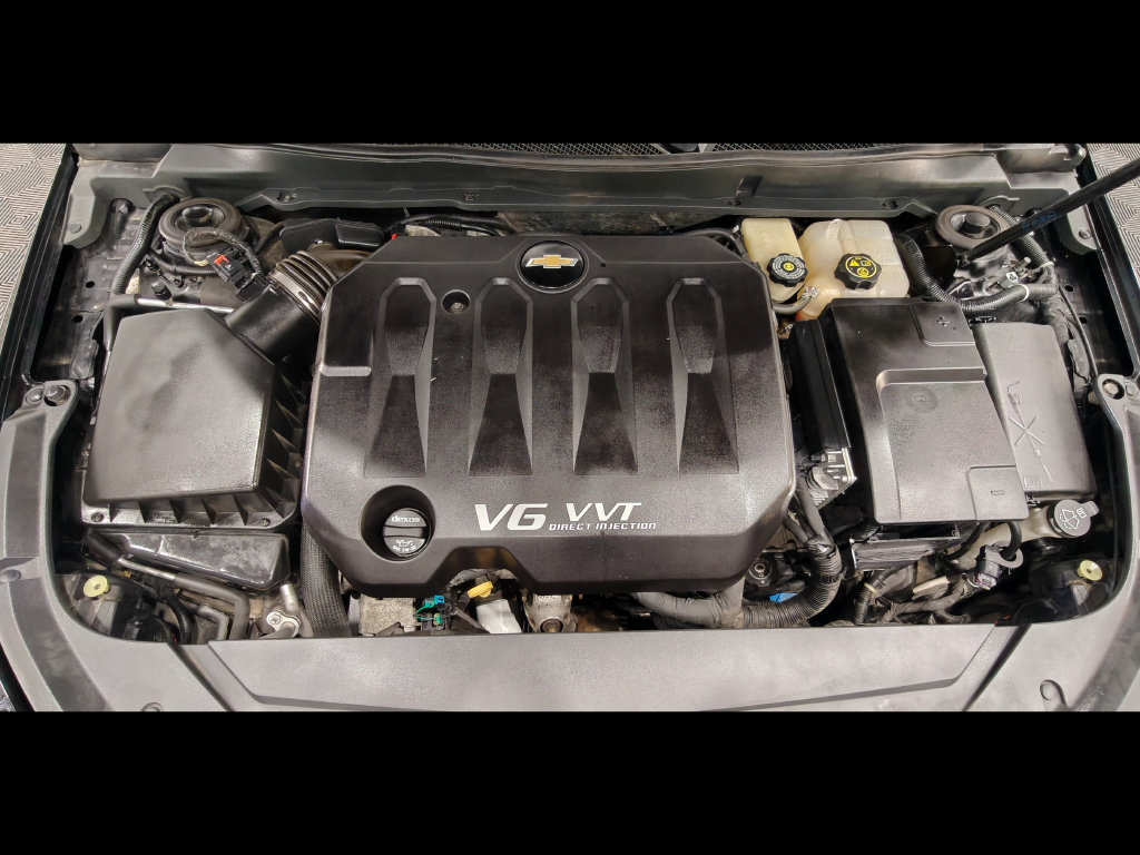 Used 2016 Chevrolet Impala LT w/ Convenience Package FWD image 38