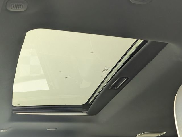 Used 2024 RAM 2500 Limited image 13