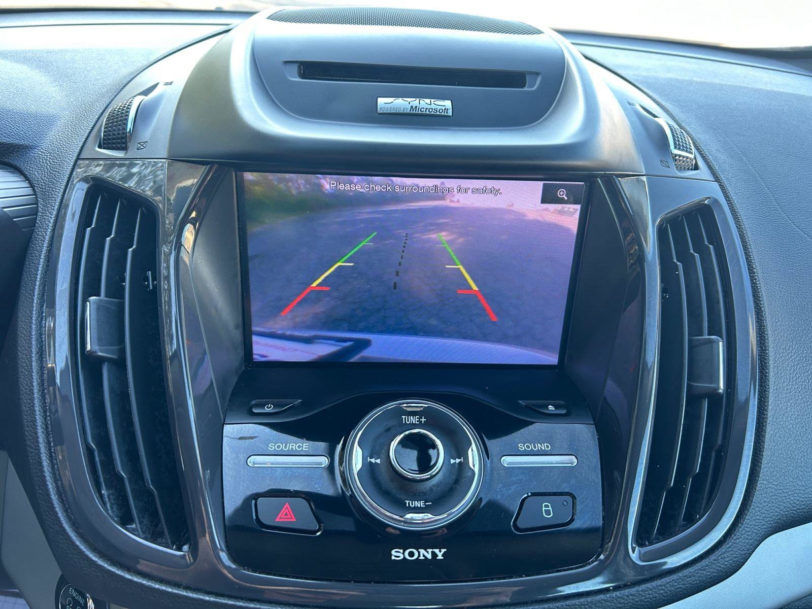 Used 2013 Ford C-MAX SEL FWD image 20