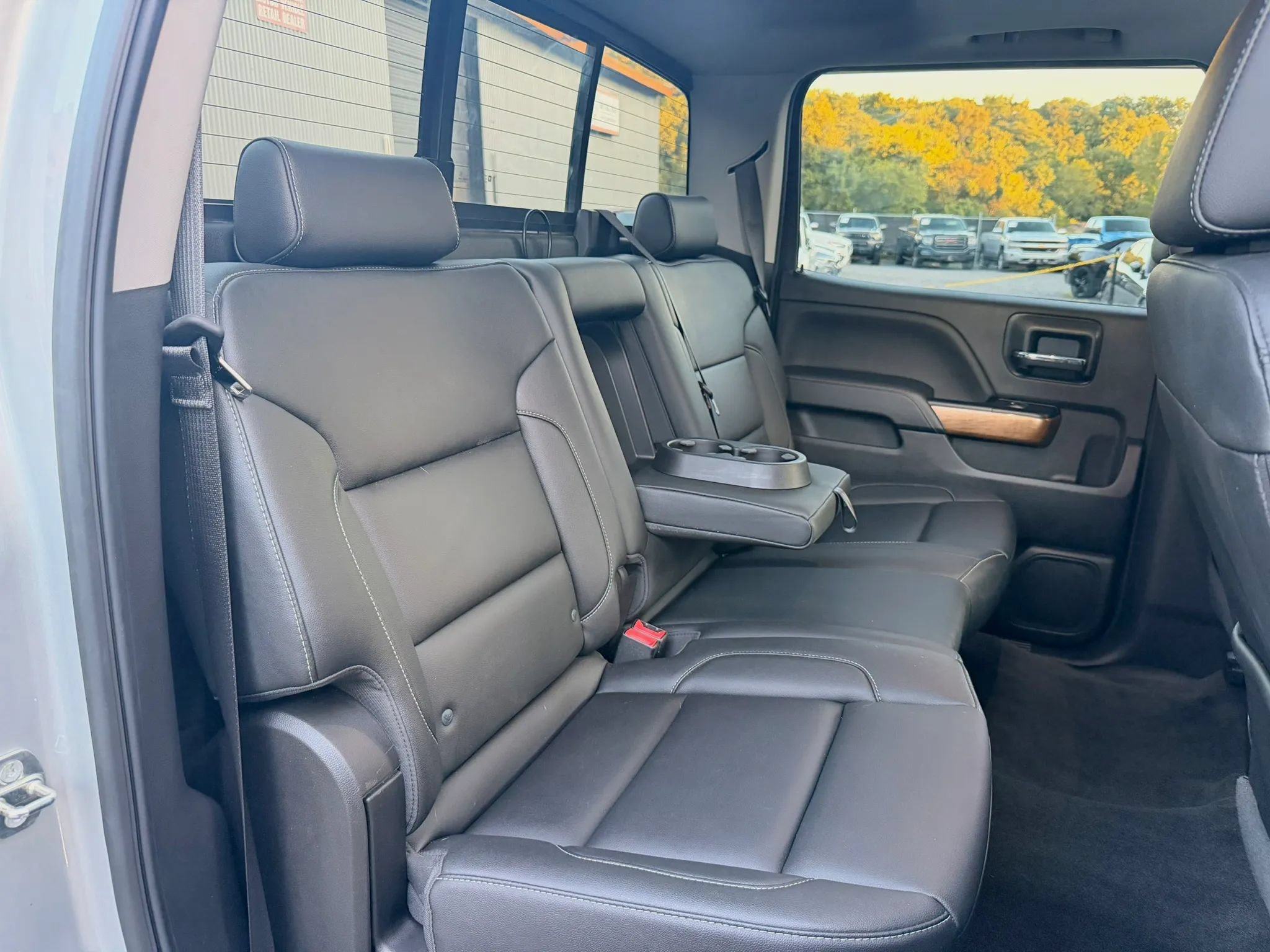 Used 2018 Chevrolet Silverado 1500 LTZ w/ Sport Package AWD/4WD image 34
