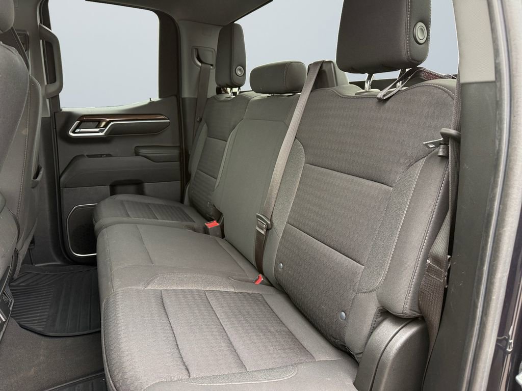 Used 2022 Chevrolet Silverado 1500 LT image 13