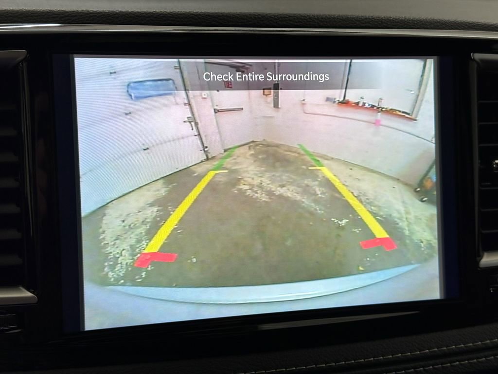 New 2026 Chrysler Pacifica Select AWD/4WD image 49