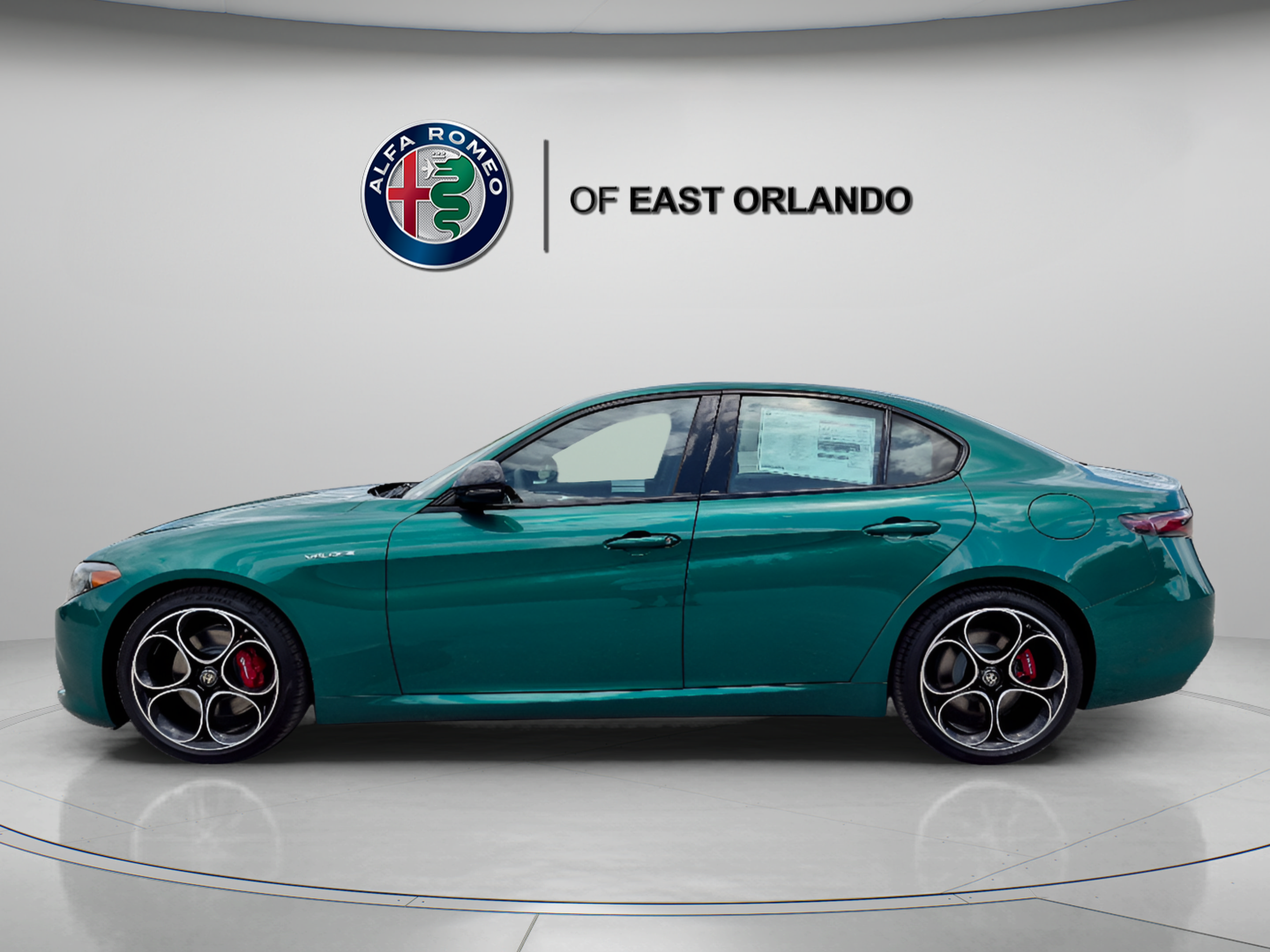 New 2026 Alfa Romeo Giulia w/ Driving Assist Package RWD image 4