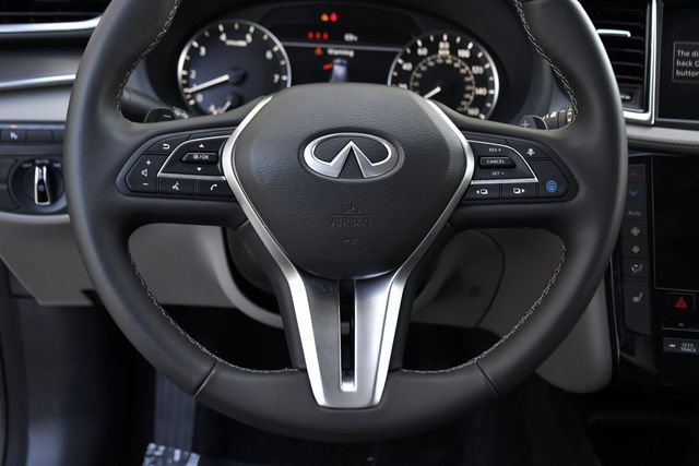 Used 2025 INFINITI QX50 Luxe image 7