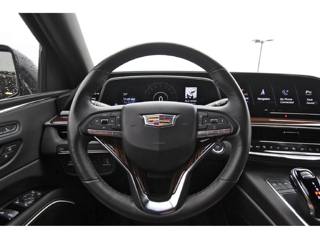 Certified 2024 Cadillac Escalade Luxury RWD image 15