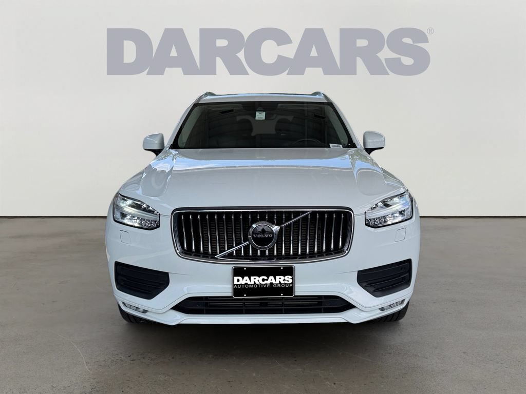 Used 2022 Volvo XC90 T6 Momentum w/ Climate Package AWD/4WD image 2