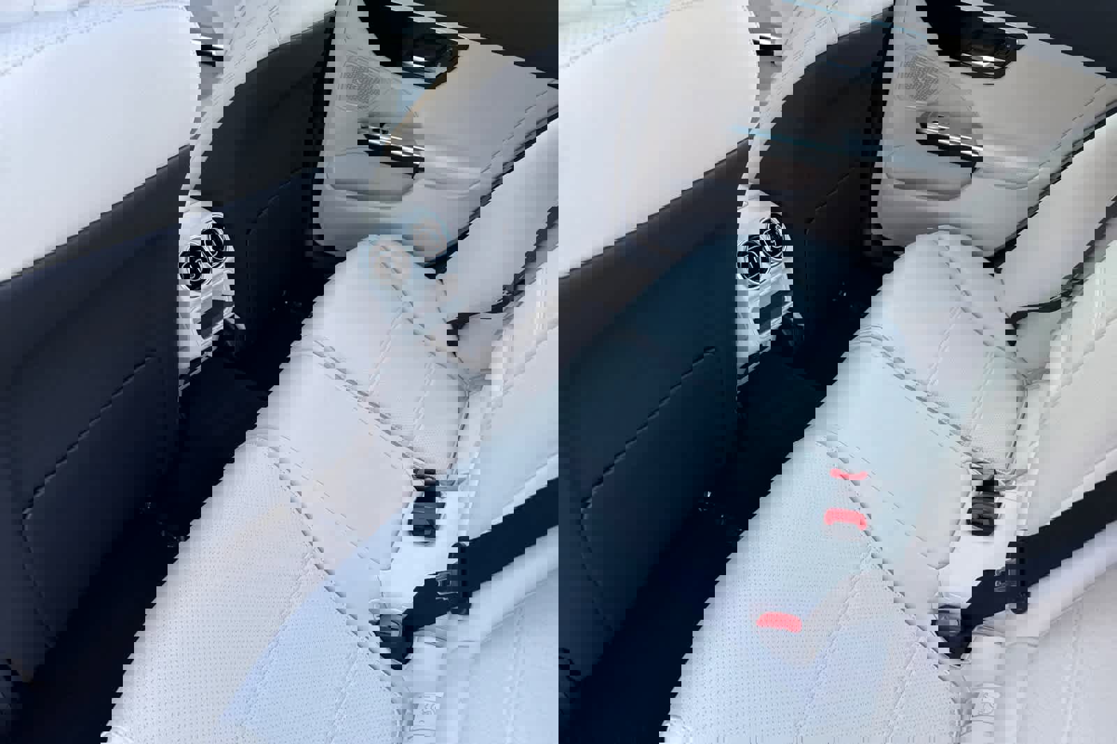 Certified 2025 Mercedes-Benz C 300 Sedan image 11