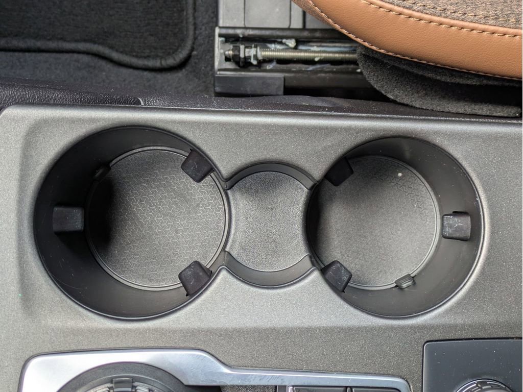 Certified 2025 Ford Bronco Sport Outer Banks w/ Outer Banks Tech Package+ AWD/4WD image 18