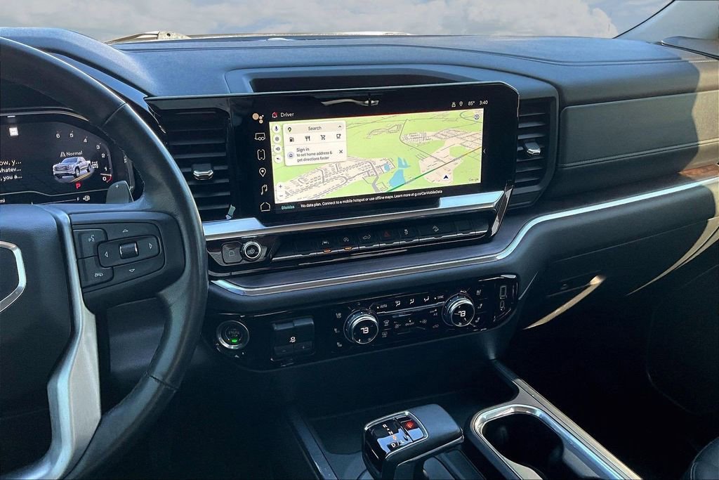 Used 2022 GMC Sierra 1500 SLT w/ SLT Premium Package image 12