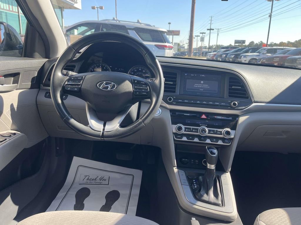 Used 2020 Hyundai Elantra Value Edition w/ Cargo Package (C1) image 14