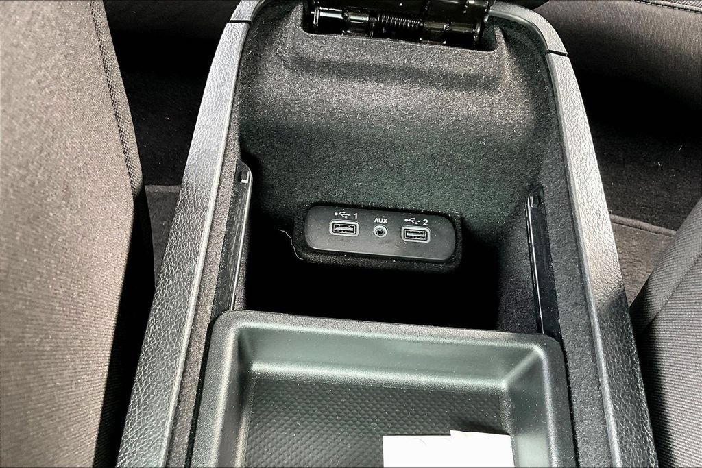 Used 2021 Dodge Charger SXT RWD image 26