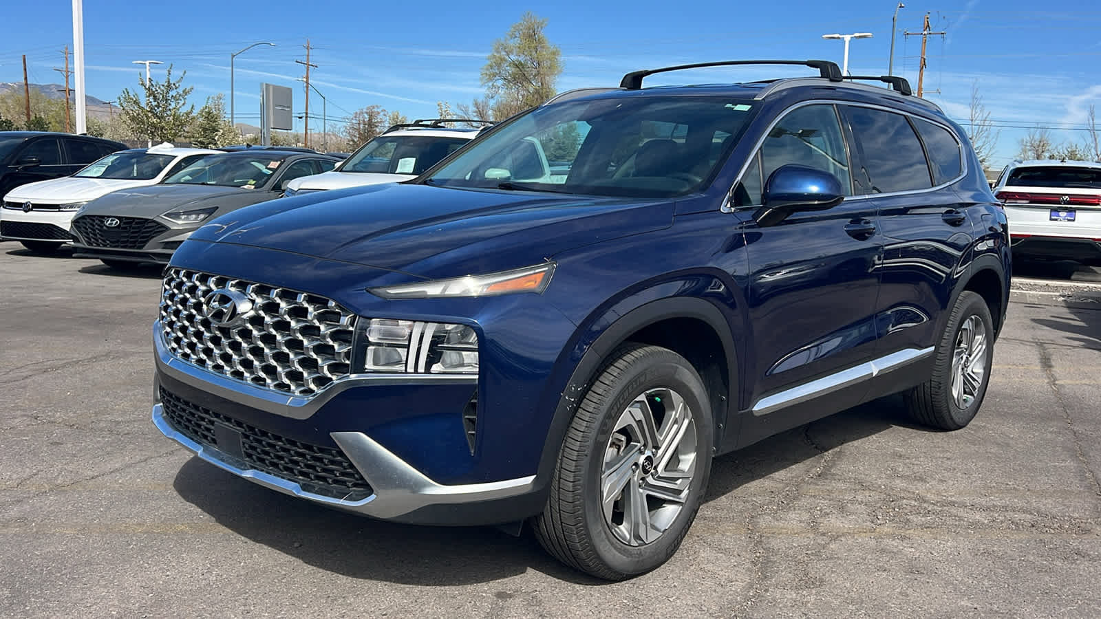 Used 2022 Hyundai Santa Fe SEL image 1