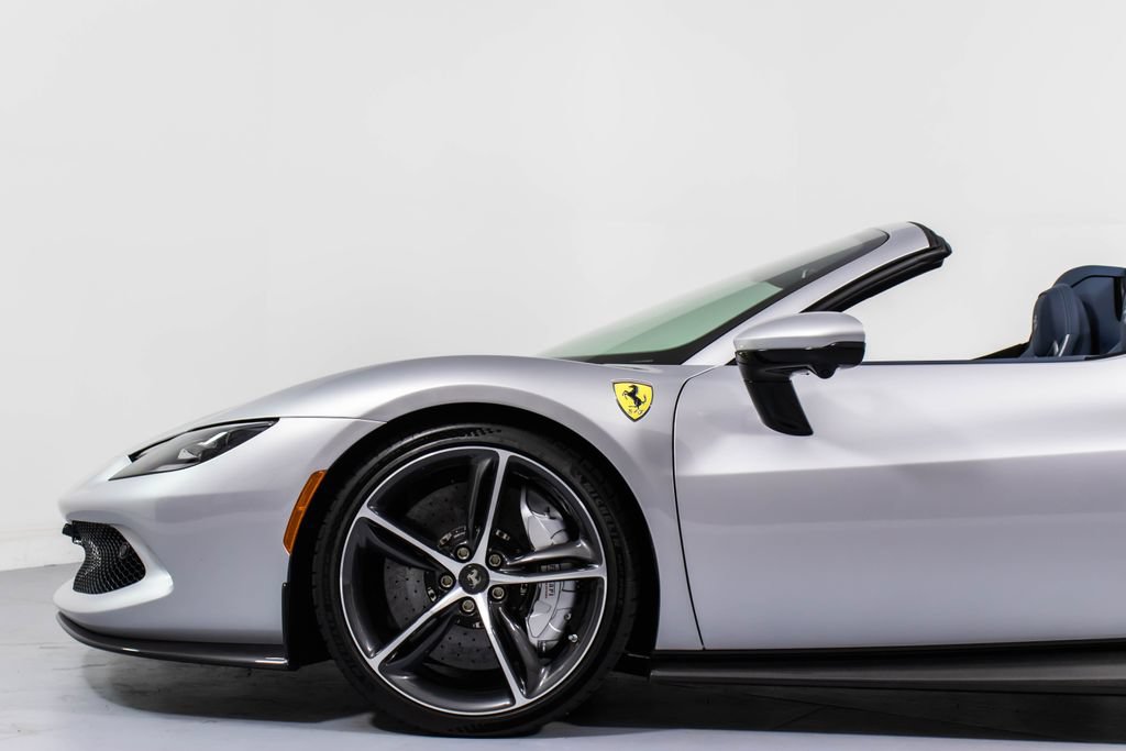 Certified 2025 Ferrari 296 GTS RWD image 28