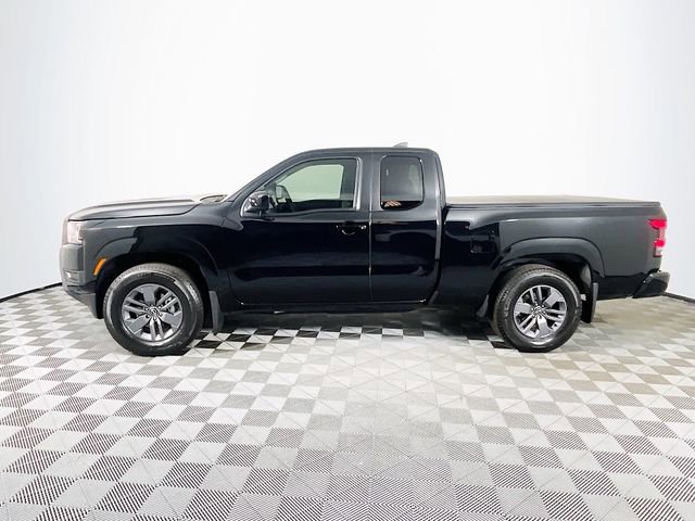 Used 2025 Nissan Frontier SV RWD image 5