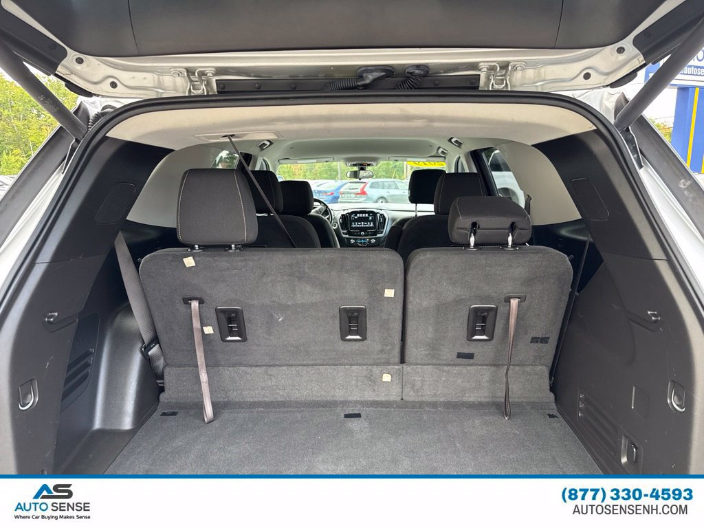 Used 2019 Chevrolet Traverse LT w/ LPO, Floor Liner Package AWD/4WD image 8