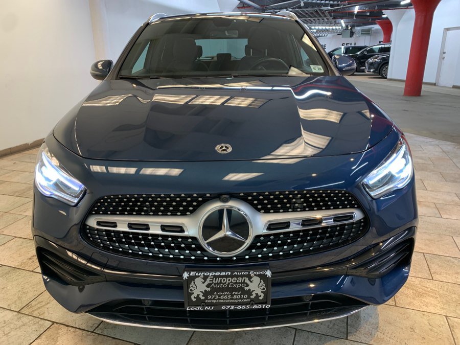 Used 2023 Mercedes-Benz GLA 250 4MATIC w/ AMG Line Exterior image 4