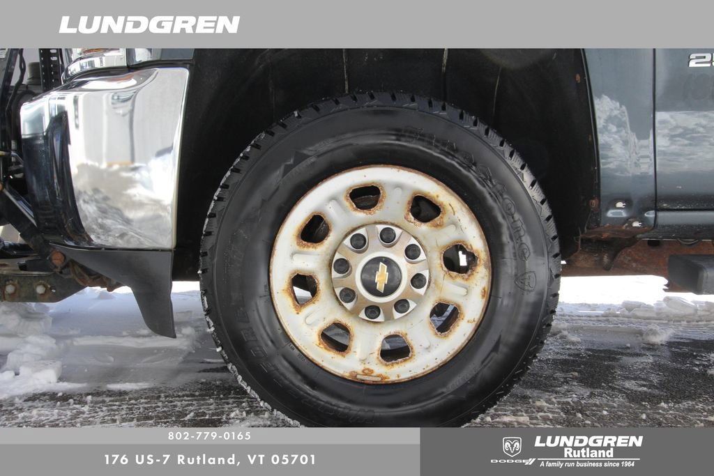 Used 2018 Chevrolet Silverado 2500 W/T w/ WT Convenience Package AWD/4WD image 49