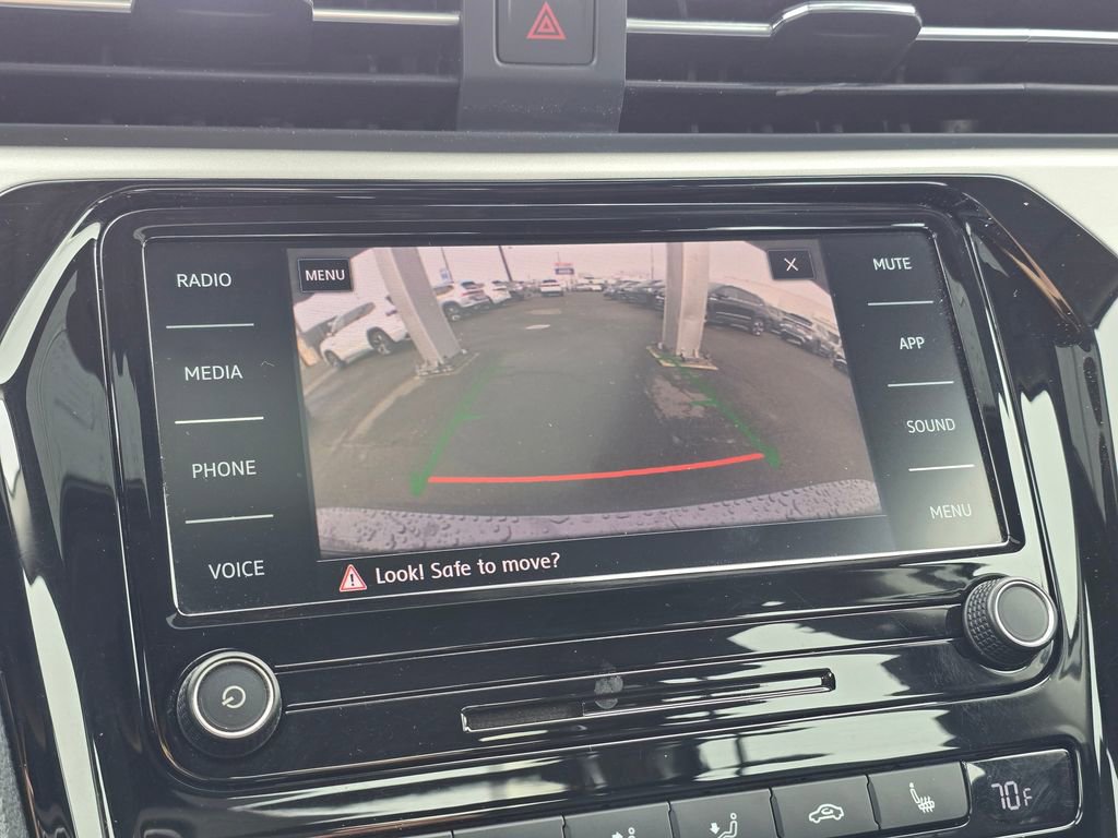 Used 2020 Volkswagen Passat 2.0T SE image 32