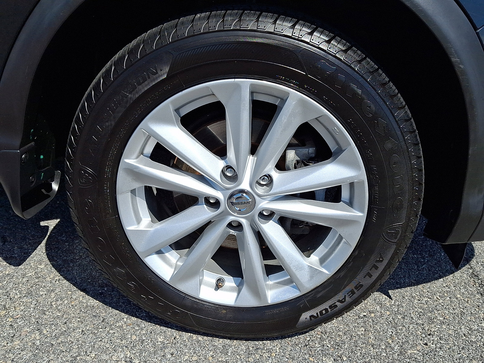 Used 2018 Nissan Rogue Sport S w/ S Appearance Package FWD image 8