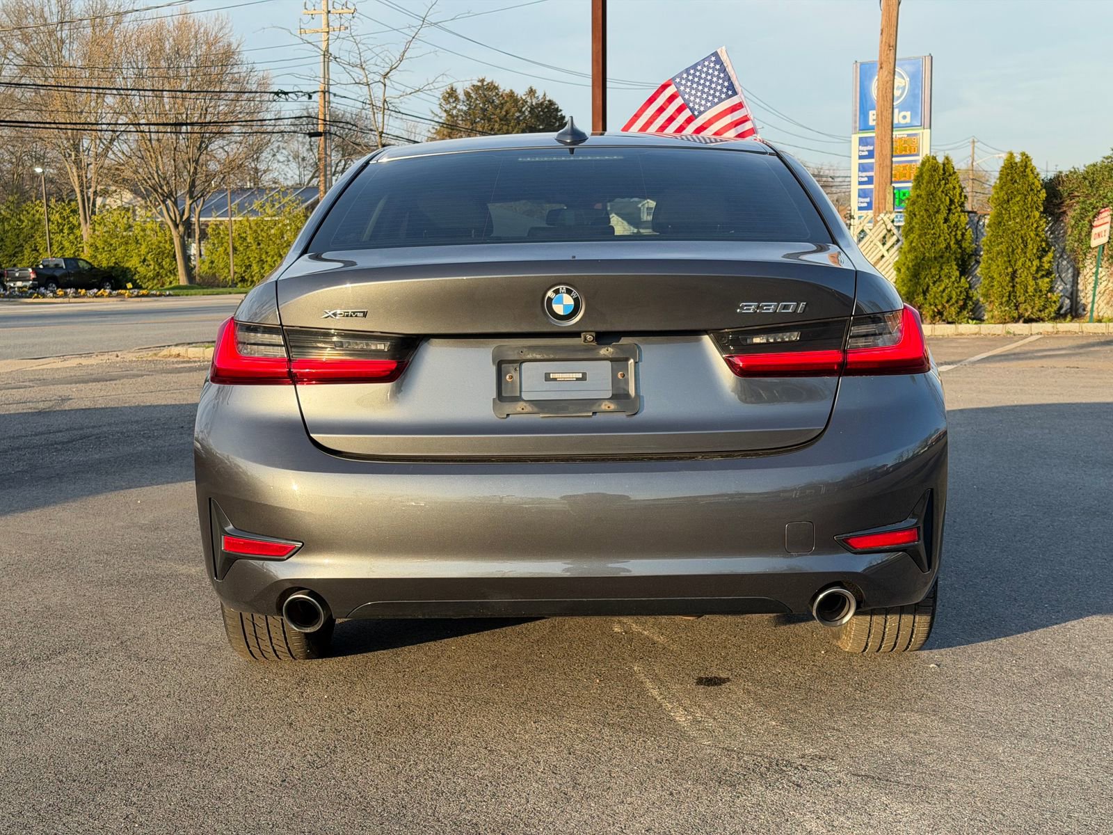 Used 2019 BMW 330i xDrive Sedan AWD/4WD image 6