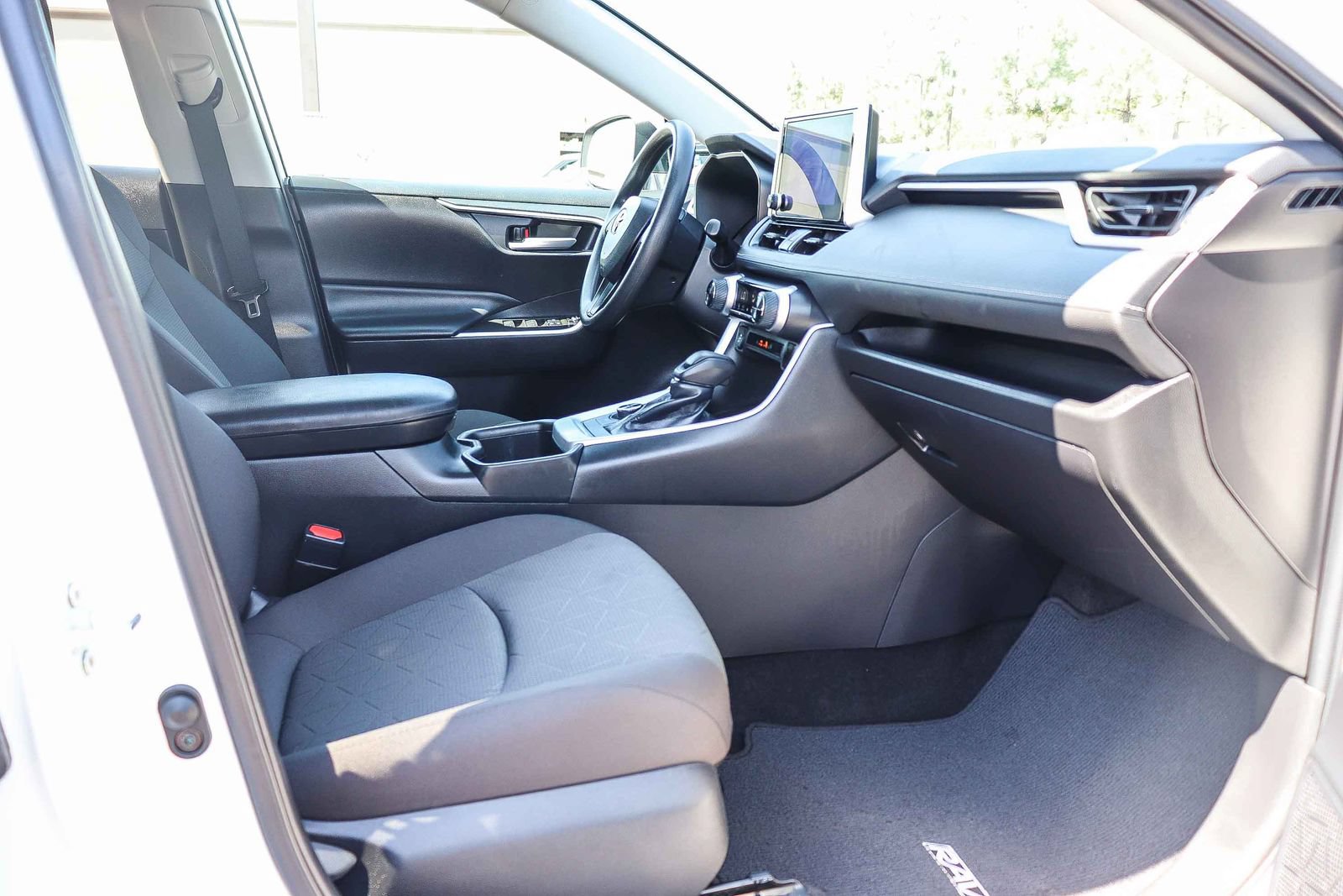 Certified 2023 Toyota RAV4 XLE AWD/4WD image 20