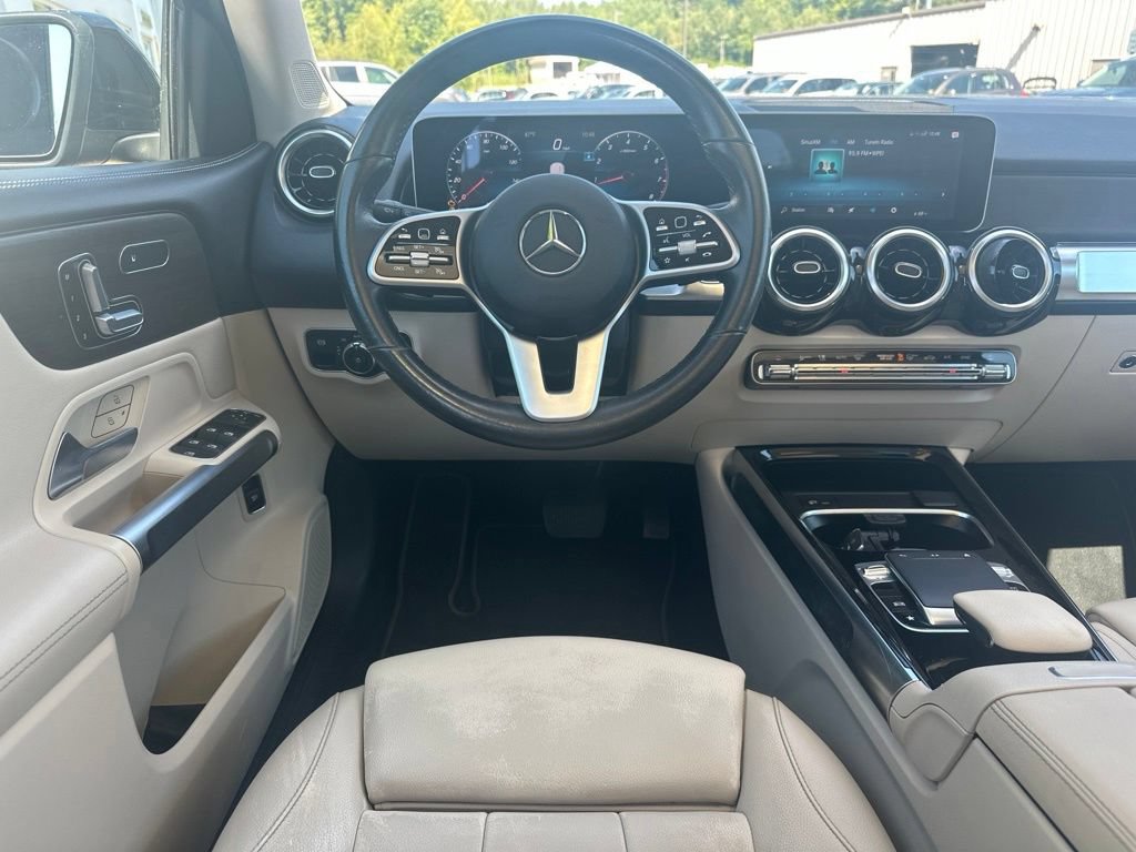 Used 2020 Mercedes-Benz GLB 250 4MATIC w/ Premium Package image 20
