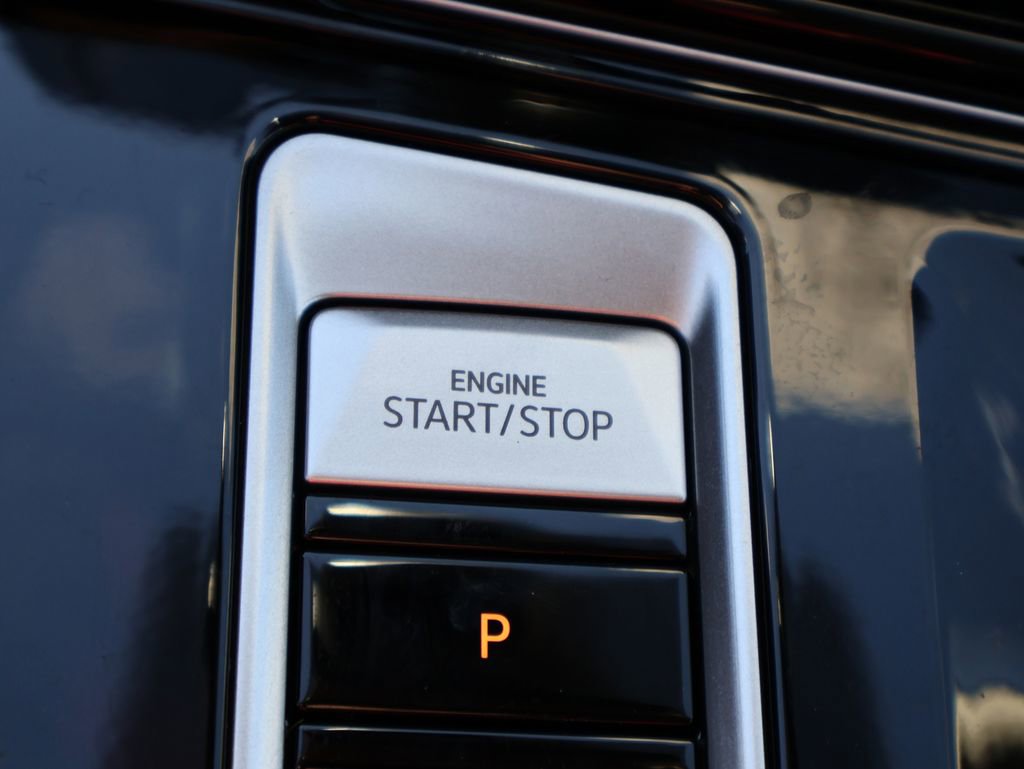 New 2026 Volkswagen Atlas SE image 29