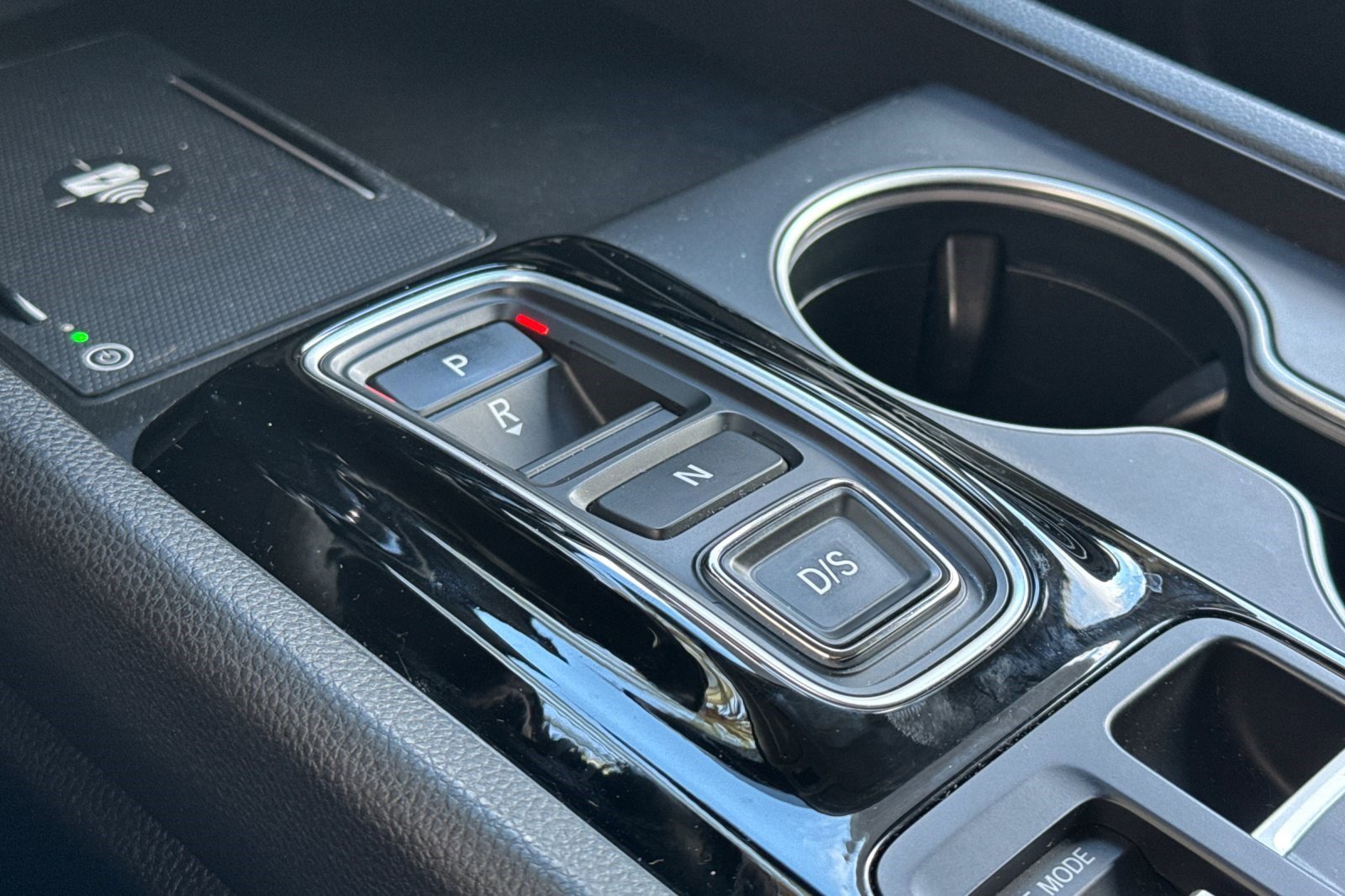 Certified 2024 Honda Pilot Touring image 18