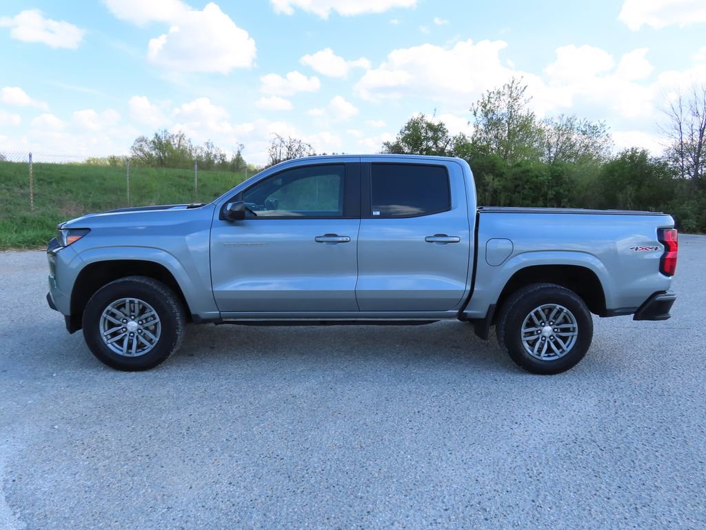 Certified 2024 Chevrolet Colorado LT w/ LT Convenience Package AWD/4WD image 3