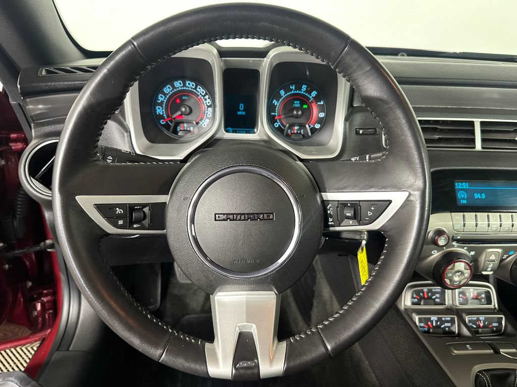 Used 2010 Chevrolet Camaro SS w/ RS Package RWD image 10