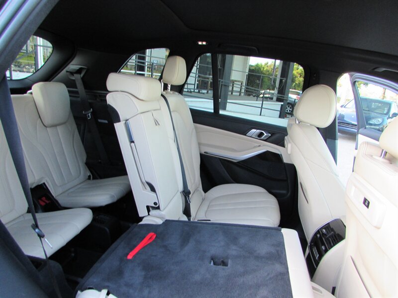 Used 2020 BMW X5 xDrive40i w/ Premium Package AWD/4WD image 36