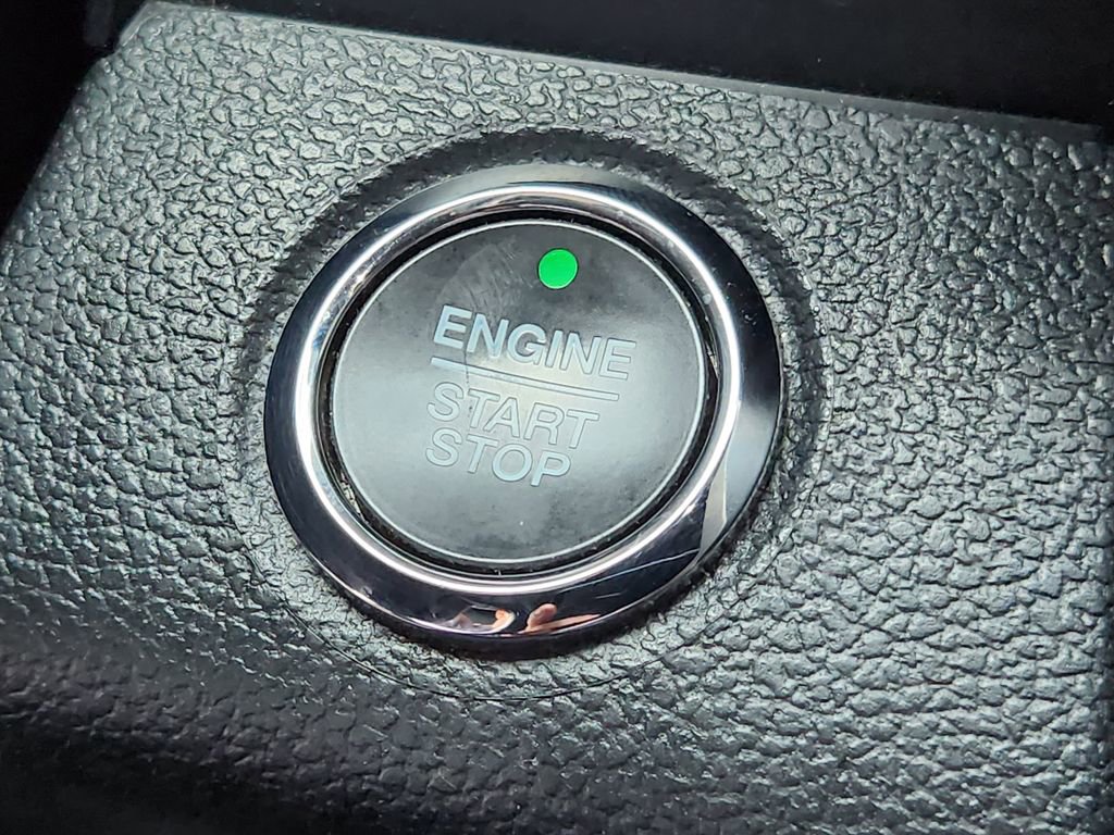 Used 2019 Ford F150 Platinum w/ Equipment Group 701A Luxury image 23