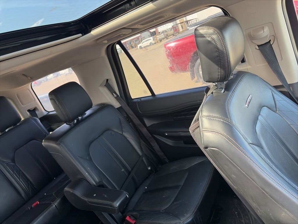 Used 2019 Ford Expedition Platinum AWD/4WD image 11