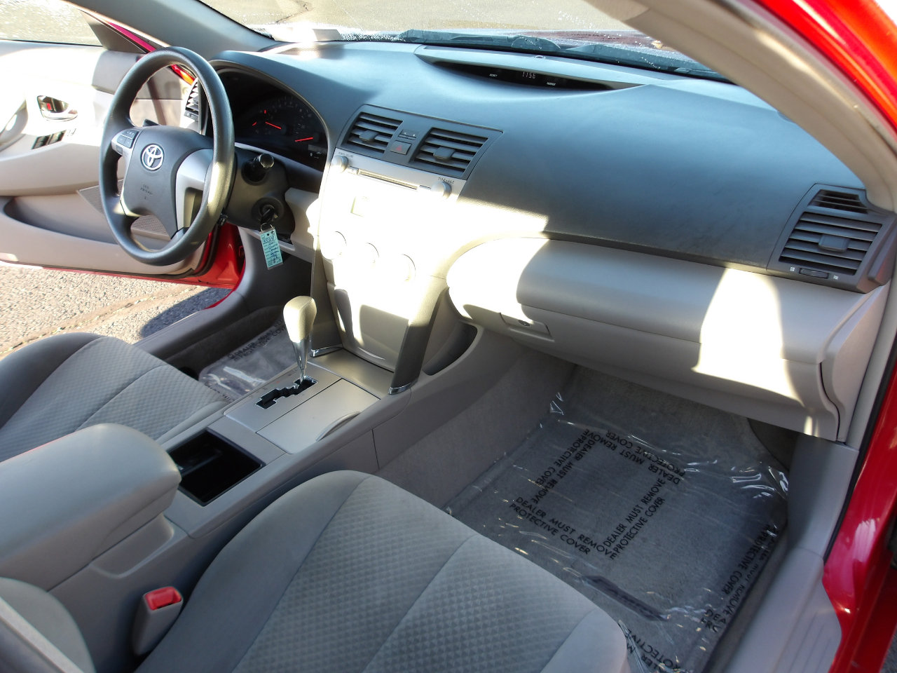 Used 2007 Toyota Camry LE FWD image 12