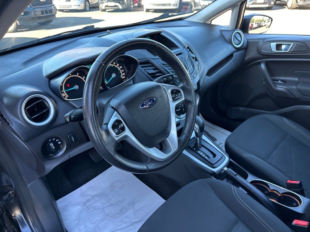 Used 2014 Ford Fiesta SE image 10