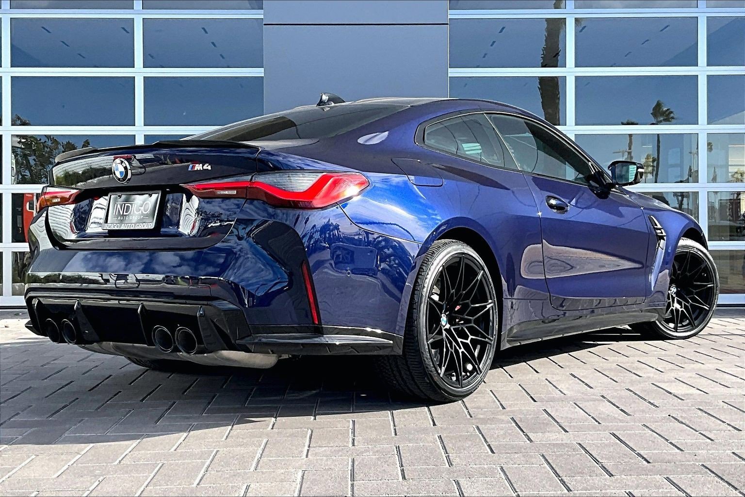 Used 2021 BMW M4 Coupe w/ Executive Package image 13