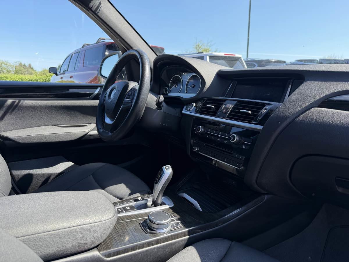 Used 2017 BMW X3 xDrive28i AWD/4WD image 20
