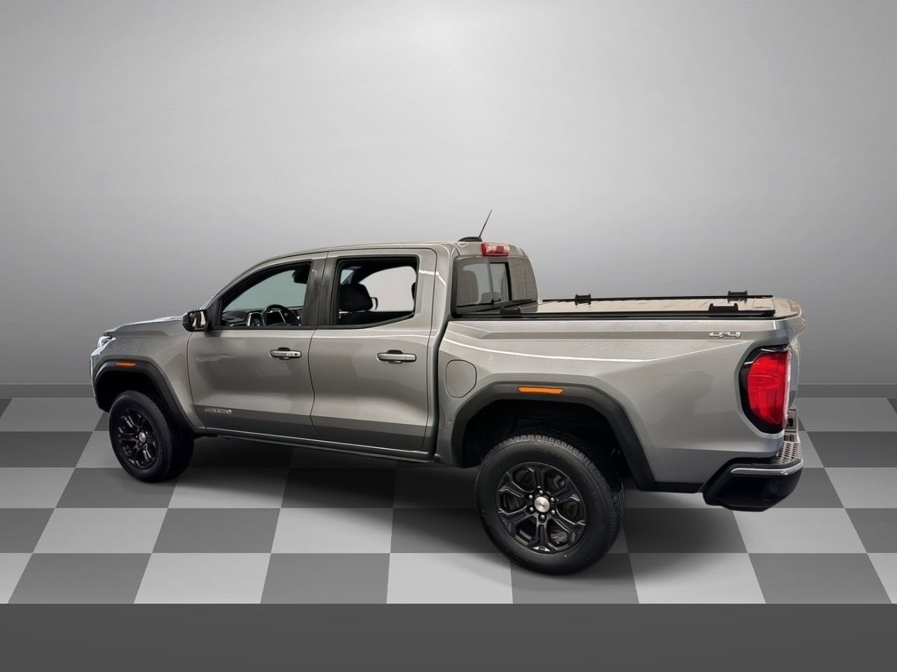 Used 2023 GMC Canyon Elevation w/ Convenience Package AWD/4WD image 5